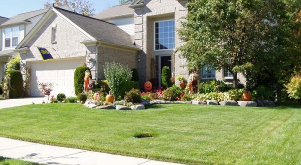 6 Front yard landscaping ideas for your home - HomeTone.org