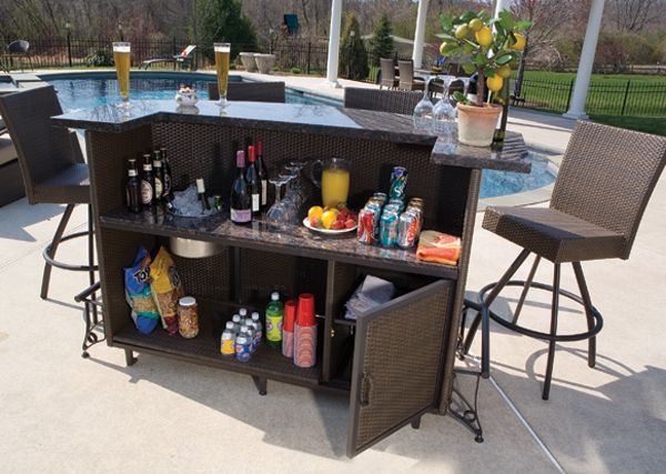 Outdoor Bar