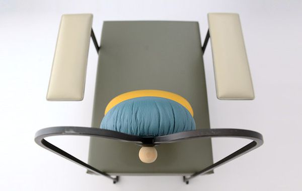 BIS Lounge Chair  (1)