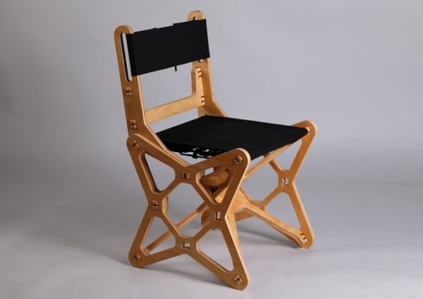 Innovative Electron flat-pack chair 1